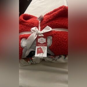 Holiday Time Festive Print Pajama Set - with tags and wrapped